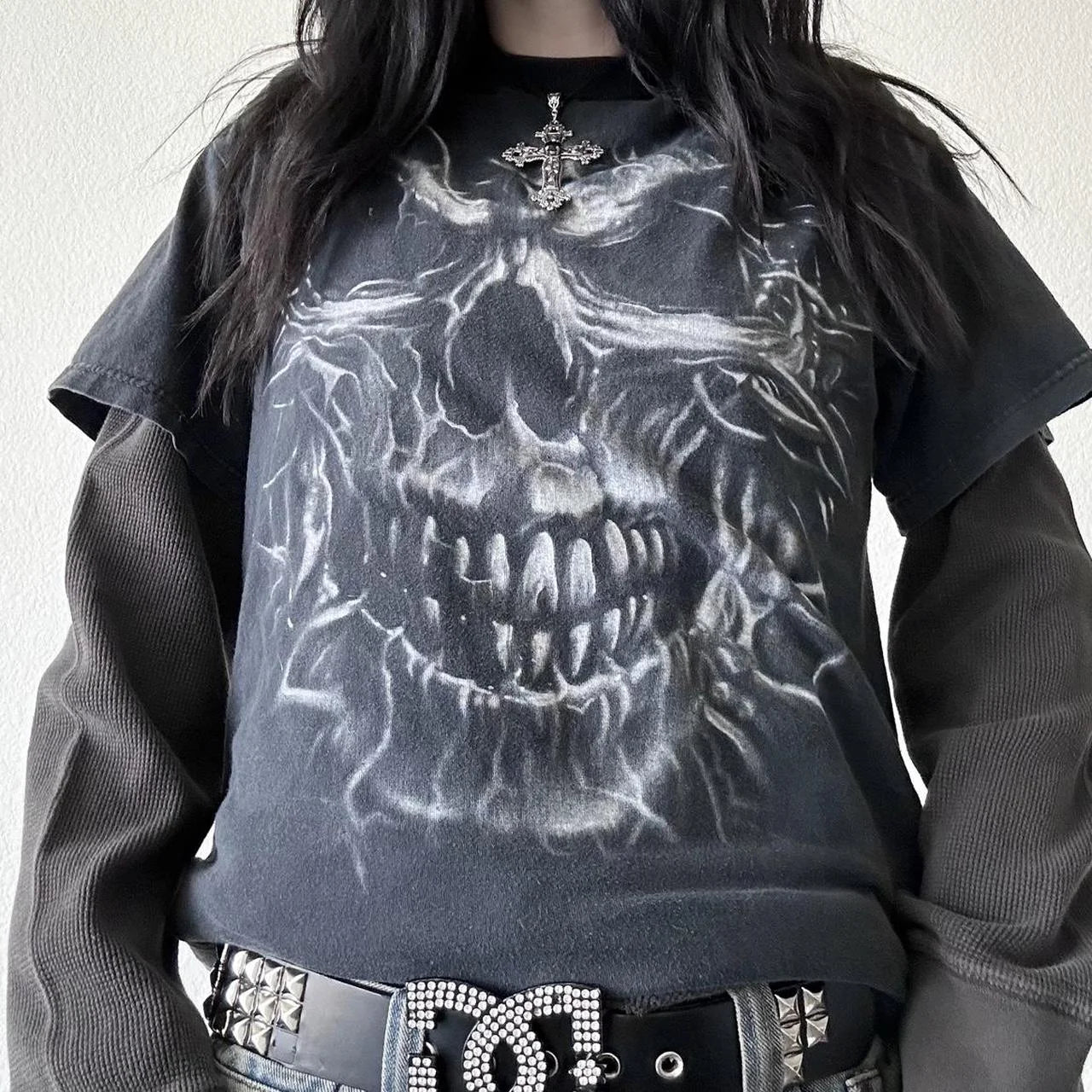 2000s Y2K Cyber Grunge Vintage T-shirt Graphic Print O Neck Long Sleeve Tee Women Slim Fit Crop Tops EGirl Skater Emo Streetwear