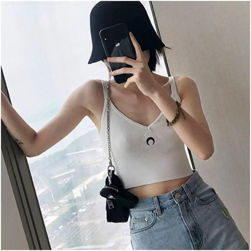 Women's Crescent Moon Sports Tank Top Summer New Design Slim Fit Cropped Backless Vest with Moon Embroidery