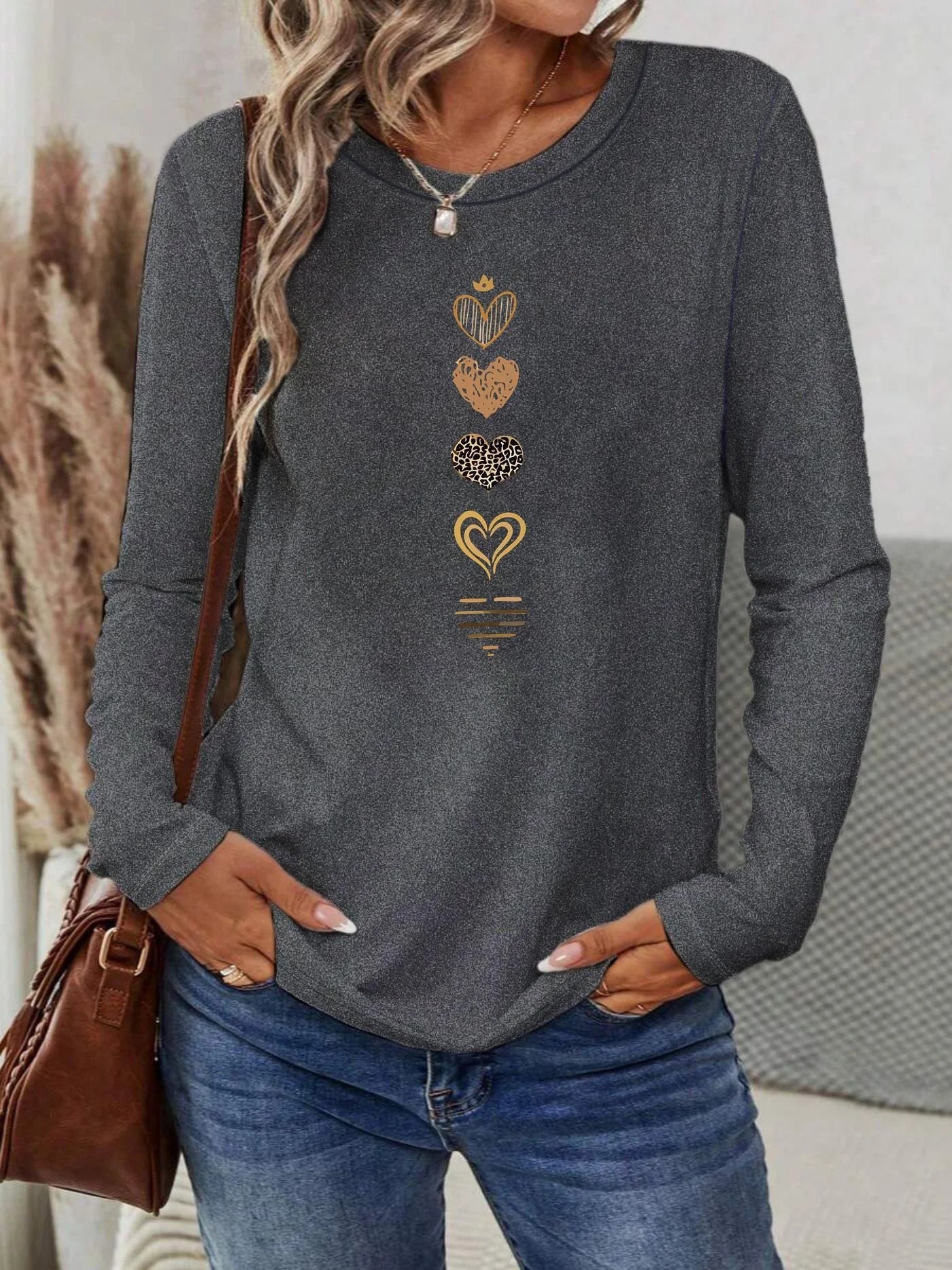 Women's Spring and Autumn 100% Cotton Fashion Casual Loose Leopard Pattern Heart Pattern Printed Round Neck Long Sleeve T-shirt