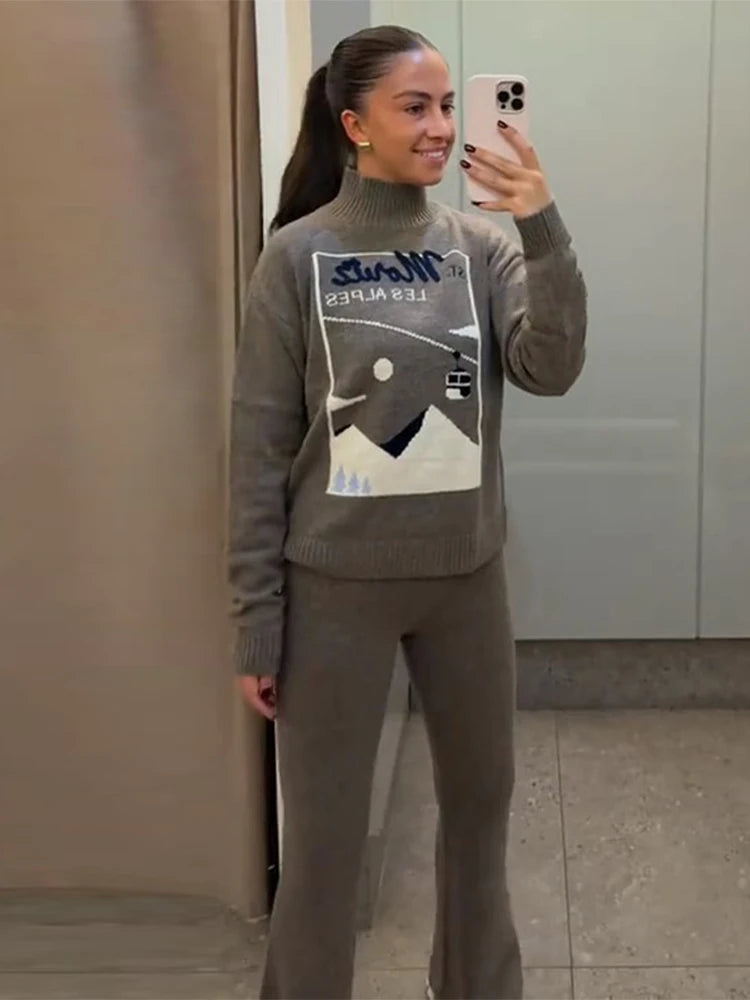 Women's 2 Pcs Suits Printed Pullover Sweater Pants Sets Street Female Turtleneck Long Sleeve Tops High Waist Trousers New Outfit