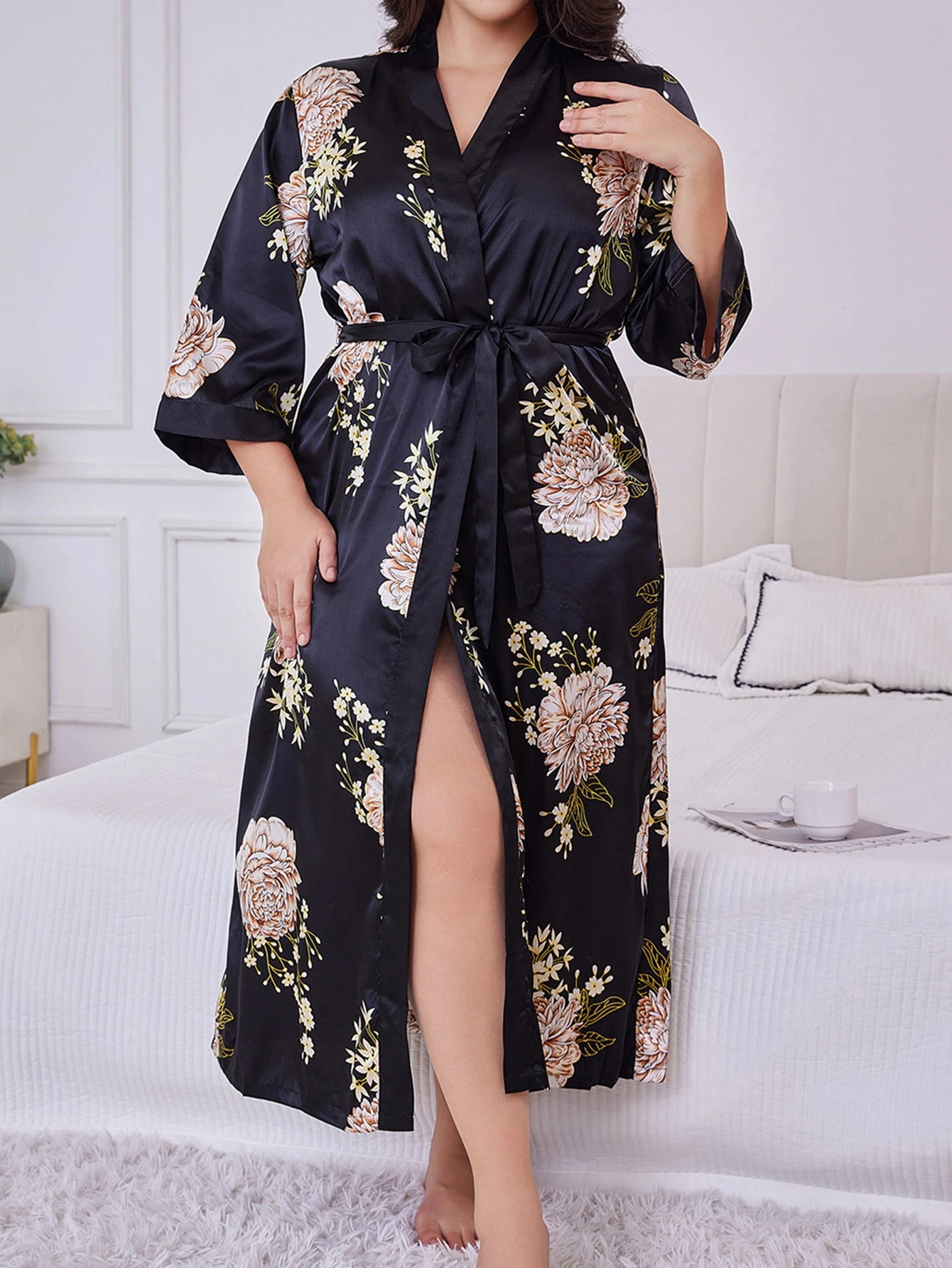 Women's Plus Size Belted Silk Robe Lightweight Random Floral Print Loose Long Sleepwear Fall Winter Loungewear for Curvy Home