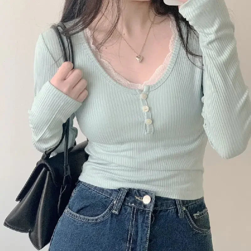 Women's T Shirts Long Sleeve Slim Lace Button Kawaii Tshirts Female Y2k Tops Casual Tees Pulovers 2024 Spring New Woman Clothin