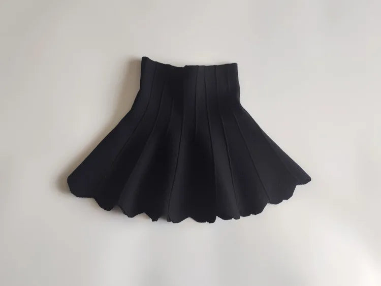 2023 Autumn And Winter New Products Children's Knitted Skirt Wavy Tutu Skirt Girls Thick Ruffled Umbrella Skirt