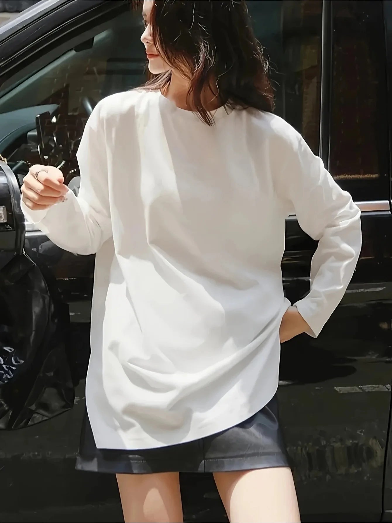 Women's Y2K White Loose Solid Color Long Sleeved T-shirt, Round Neck Wide Version Top, Simple Daily Shirt