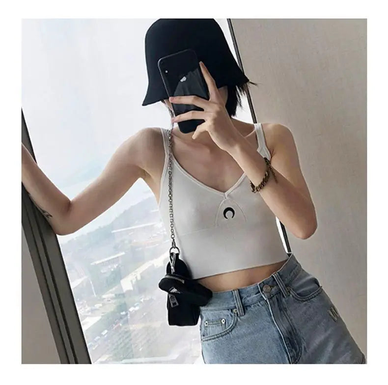 Women's Crescent Moon Sports Tank Top Summer New Design Slim Fit Cropped Backless Vest with Moon Embroidery
