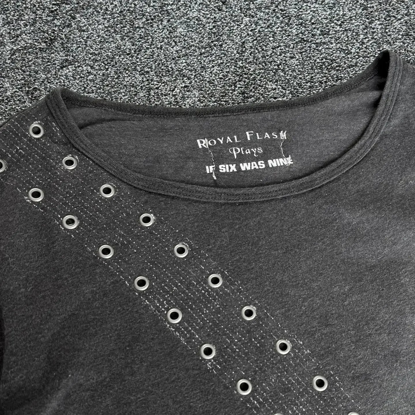 Y2K Classic Aesthetic Hip-Hop Guitar Print Loose Rivet Element Long Sleeved Retro Daily Couple Trend Cotton T-shirt Kawaii Top