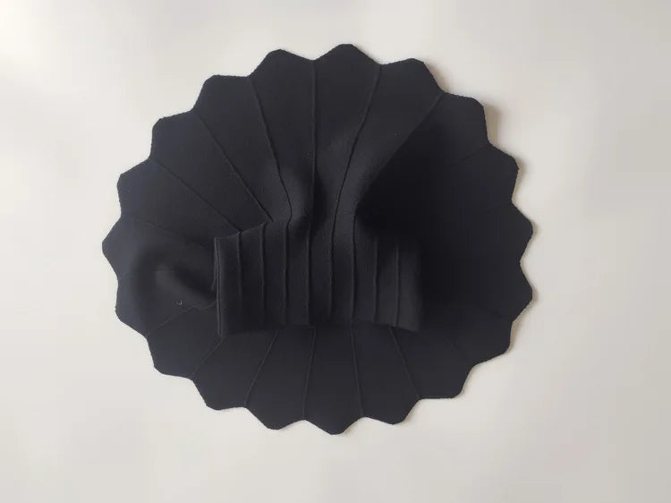 2023 Autumn And Winter New Products Children's Knitted Skirt Wavy Tutu Skirt Girls Thick Ruffled Umbrella Skirt