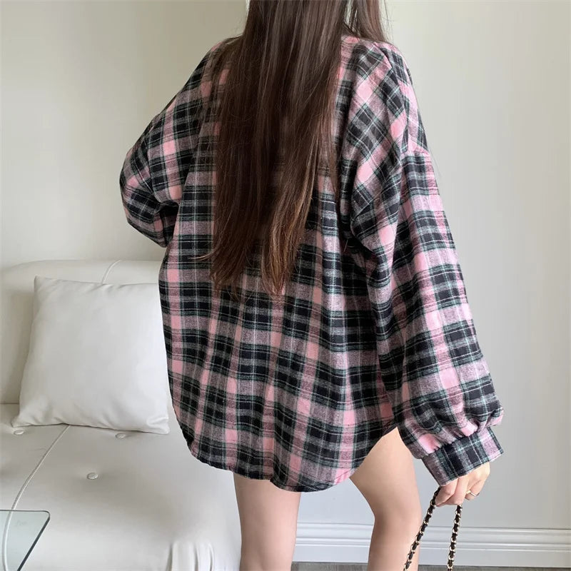 Women Tartan Shirt Long Sleeve Collared Button Up Oversized Plaid Shirt Flannel Jacket Grunge Teenage Girl Spring Summer Outfit